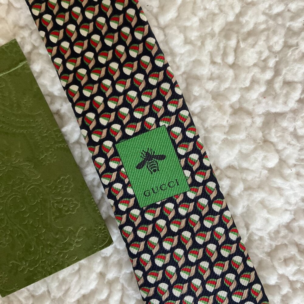 Gucci Interlocking G Baseball Hat Print Silk Tie